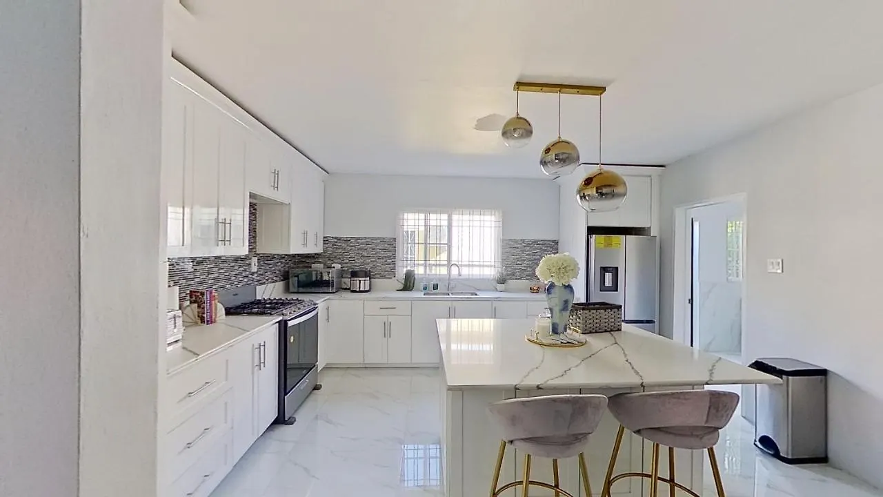 Edgewater Portmore Holiday Home 0*,