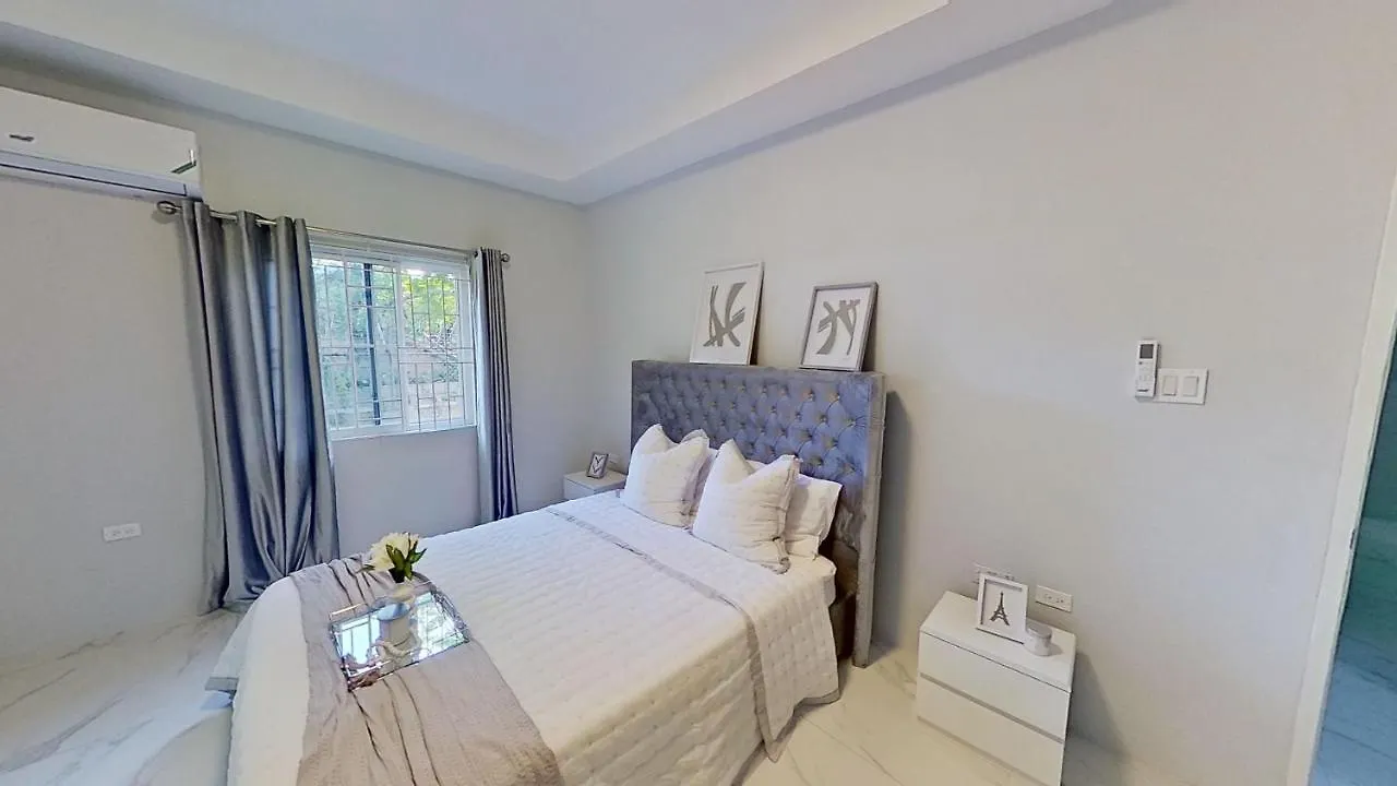 Edgewater Portmore Holiday Home Jamaica