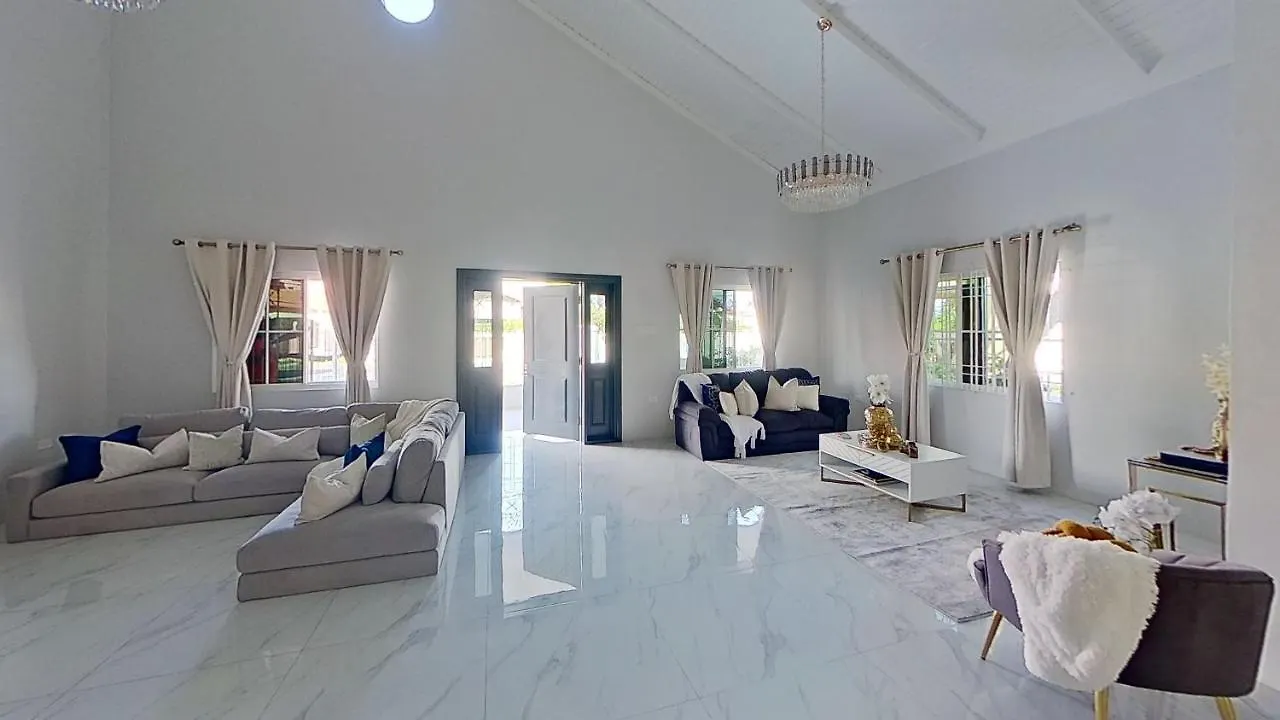Edgewater Portmore Holiday Home 0*,  Jamaica